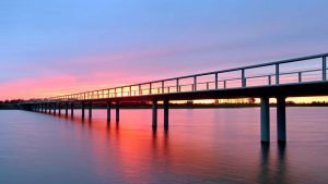 Overstroom brug dijk Vreugderijkerwaard voetgangersbrug inventief constructieframe
