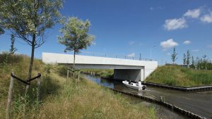 gewapend beton betonbrug, verkeersbrug Dokkum, ipvdelft