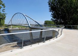 stalen boogbrug fietsbrug Nigtevecht