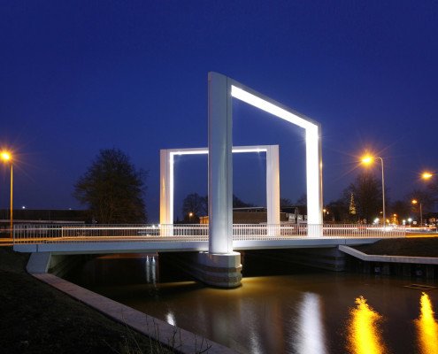 Dolderbrug Steenwijk, simpel, modern maar iconisch brugontwerp door ipv Delft