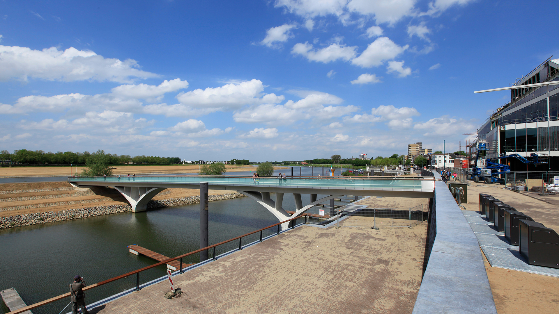 Weerdsprong_bridge_conrete_Venlo_ipvDelft_MG_43422 ipv Delft