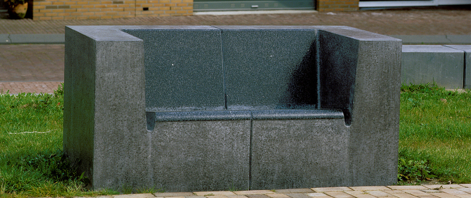 kustzone Lelystad buitenstijl bank beton comfortabel robuust