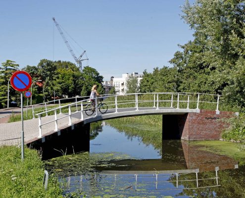 vernieuwde, gerenoveerde brug, maasland. verkeersbrug ontwerp door ipv Delft