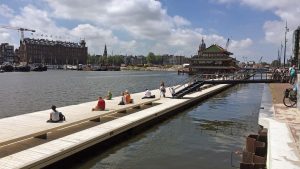 drijvende steiger Amsterdam Jetty Oosterdok