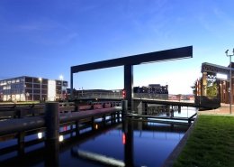 Ophaalbrug Figeebrug Haarlem nacht lichtlijn